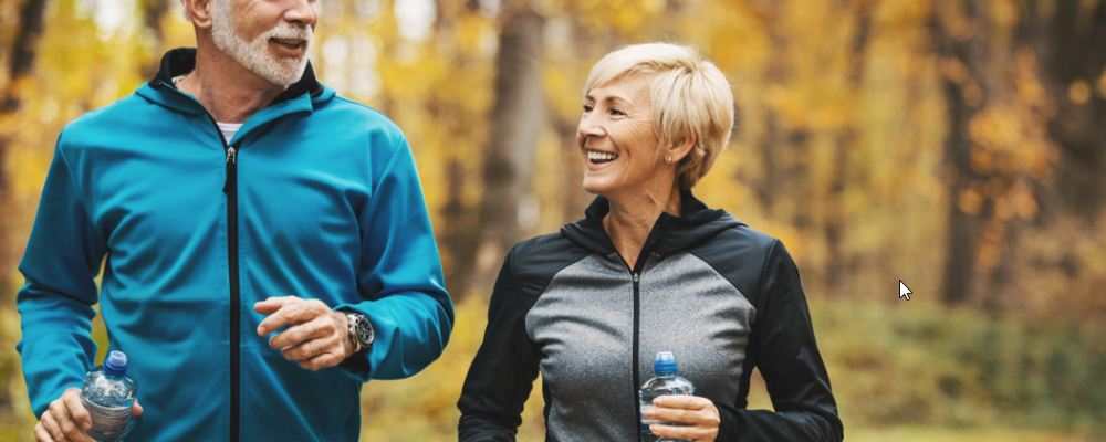 剧烈运动时尤其不能佩戴口罩 剧烈运动后要注意(图2) 为什么剧烈运动时不能佩戴口罩 剧烈运动后需要注意什么 剧烈运动后可以喝冷饮吗